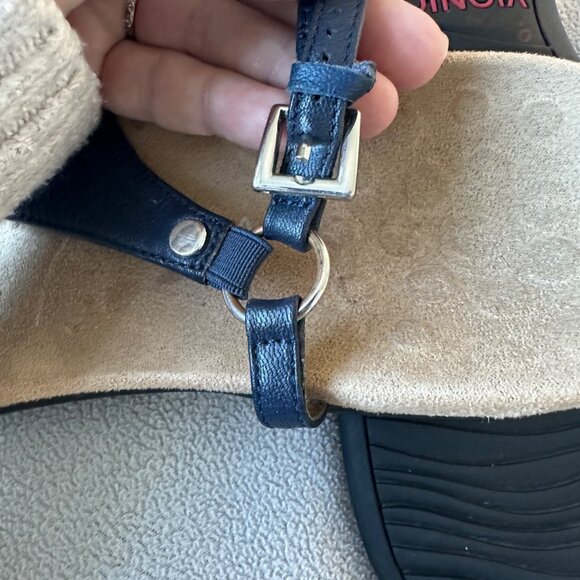 Vionic Sandal Women 9.5 Rest Kirra Strap Orthotic Leather Black TVW5126 Thong - Picture 5 of 9